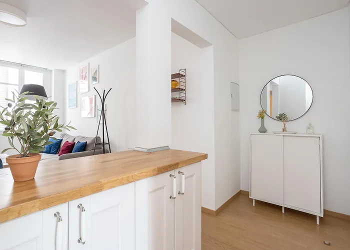 Livefull 2bdr In Trendy Gracia Apartment Barcelona